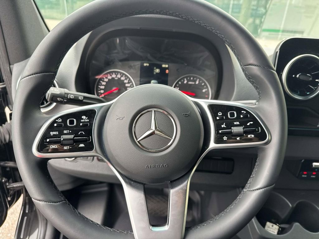 New 2024 Mercedes-Benz Sprinter 2500 image 10