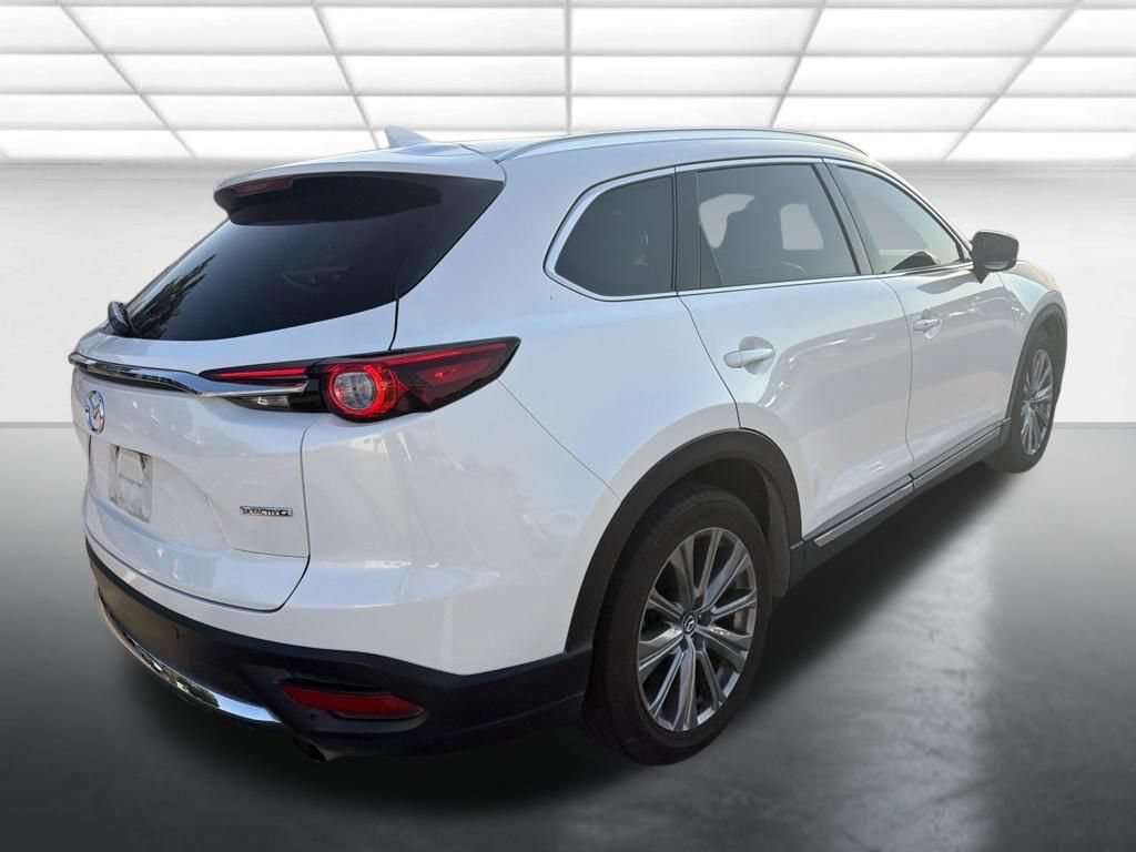 Used 2023 MAZDA CX-9 Signature AWD/4WD image 2