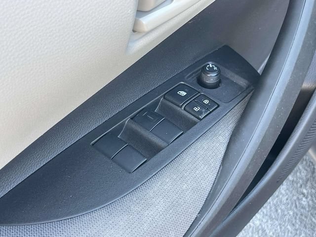 Used 2026 Toyota Corolla LE FWD image 26