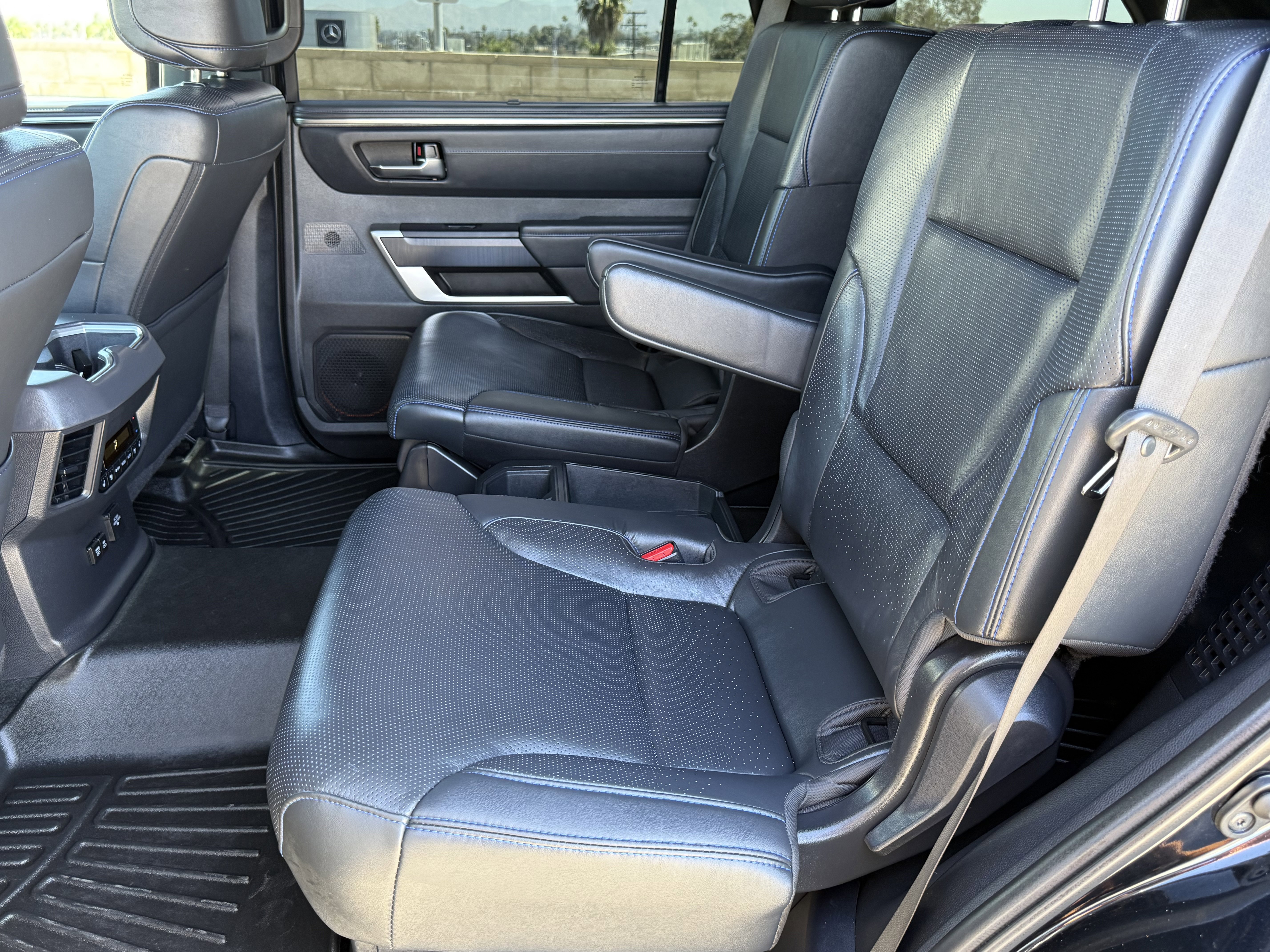 Used 2024 Toyota Sequoia Platinum image 30