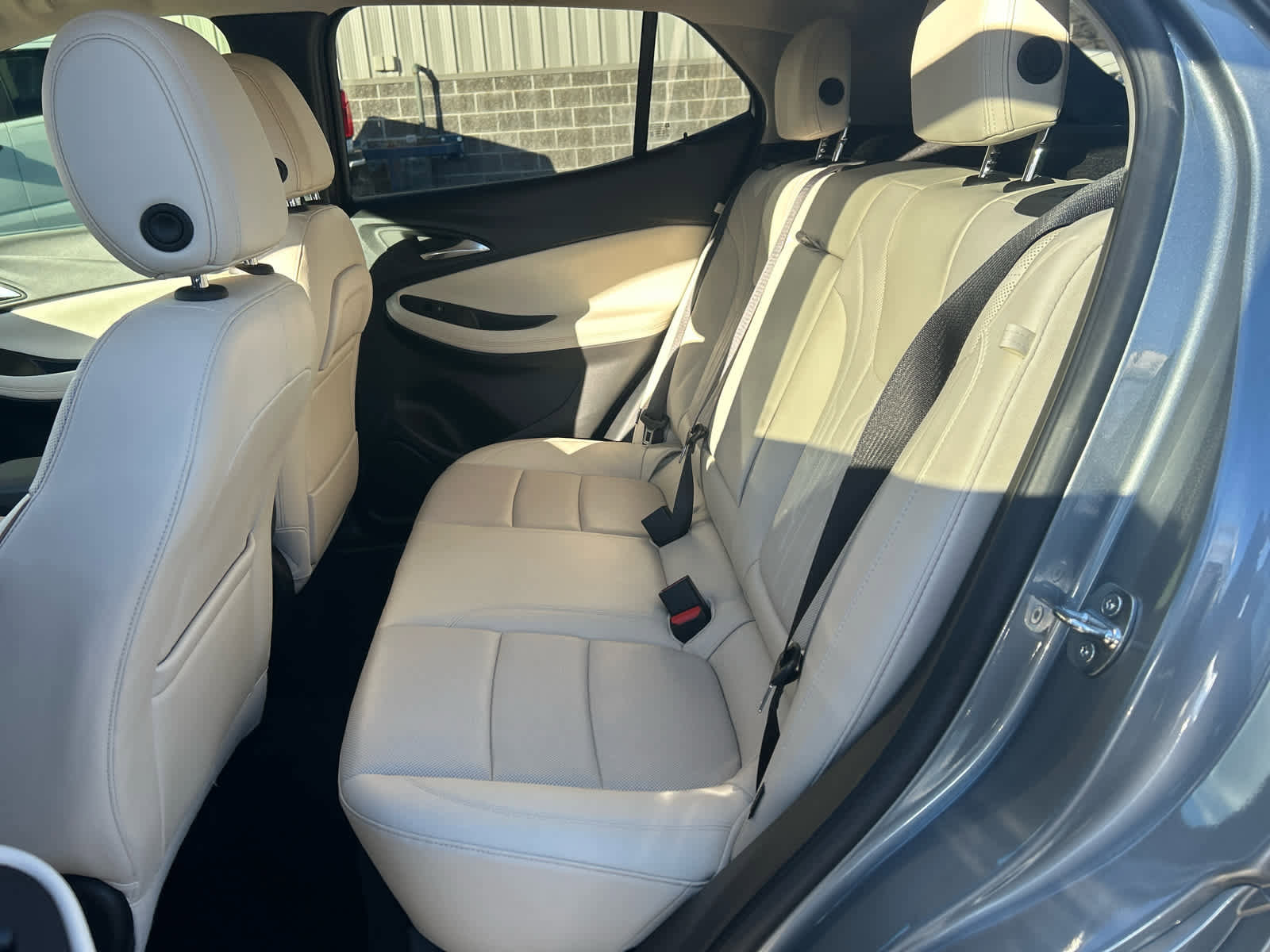 Used 2024 Buick Encore GX Avenir w/ Avenir Technology Package image 23