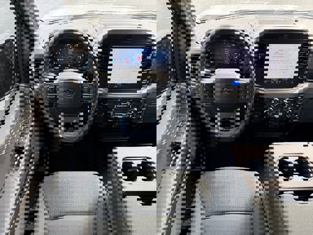 New 2026 Ford F150 XLT w/ Equipment Group 301A Standard image 9