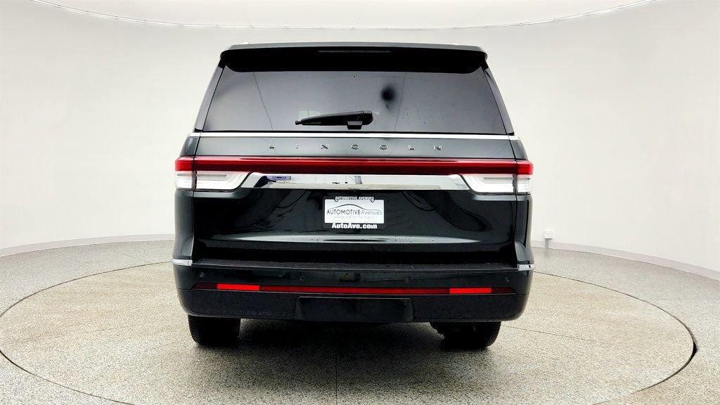 Used 2022 Lincoln Navigator Black Label AWD/4WD image 6