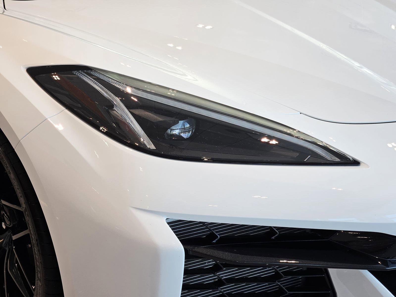 Used 2024 Chevrolet Corvette Z06 w/ Battery Protection Package image 10