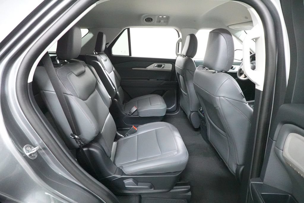 New 2026 Ford Explorer Active w/ Active Comfort Package AWD/4WD image 31
