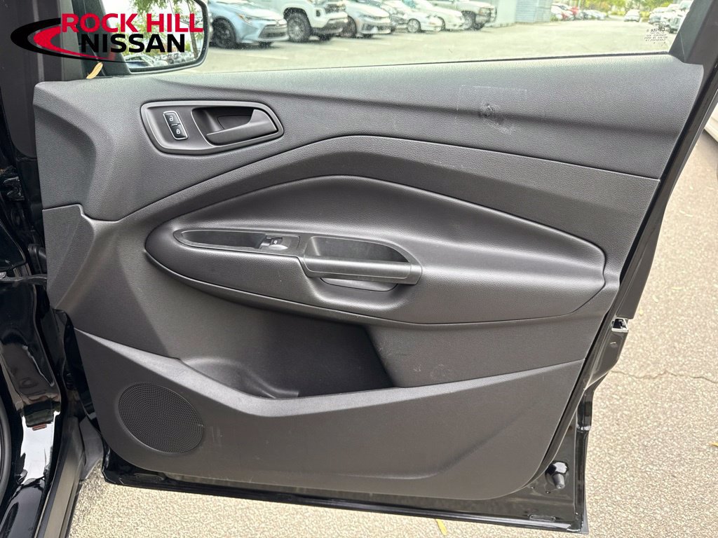 Used 2016 Ford Escape S FWD image 33