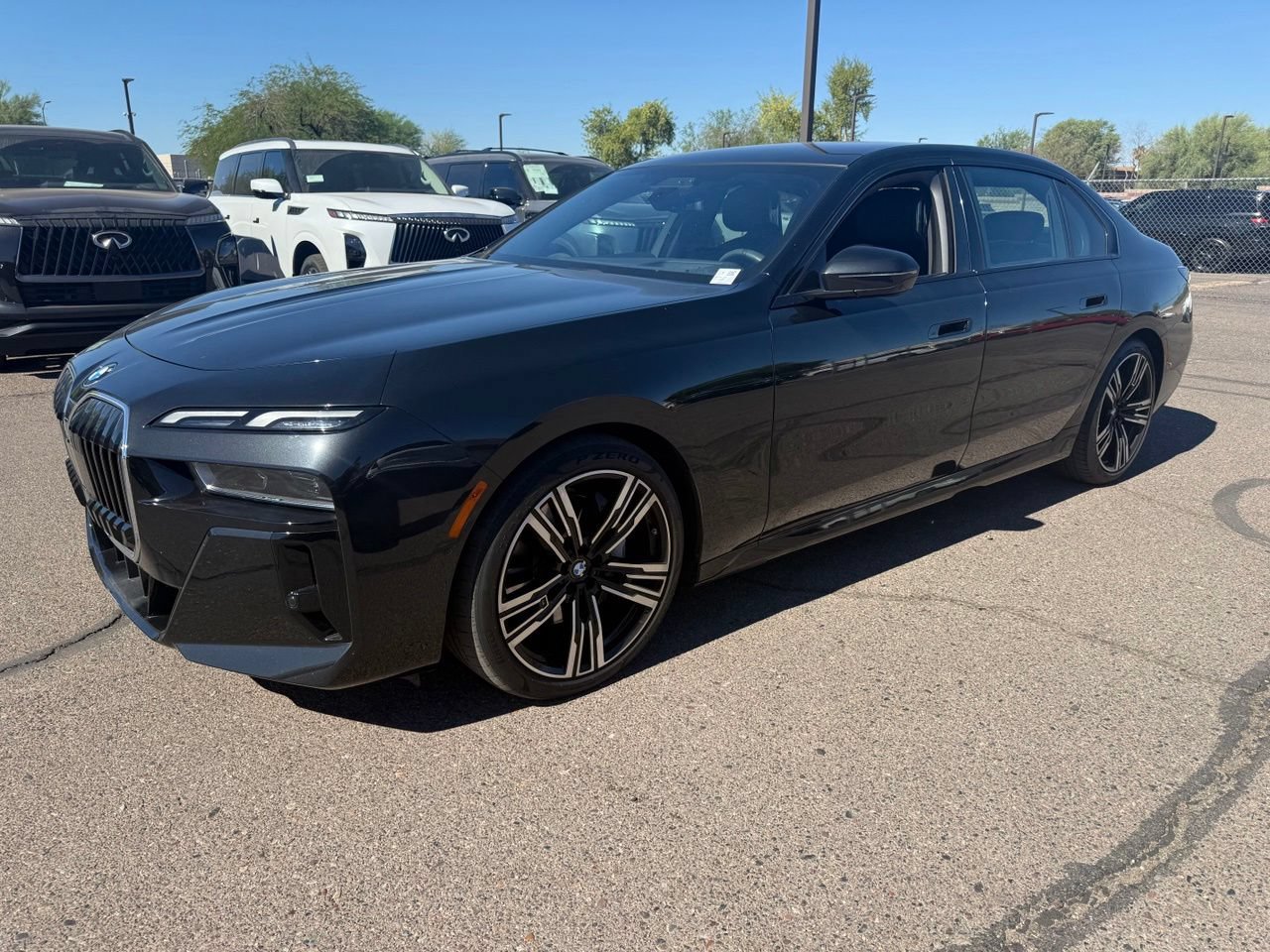 Used 2023 BMW 740i RWD video 1