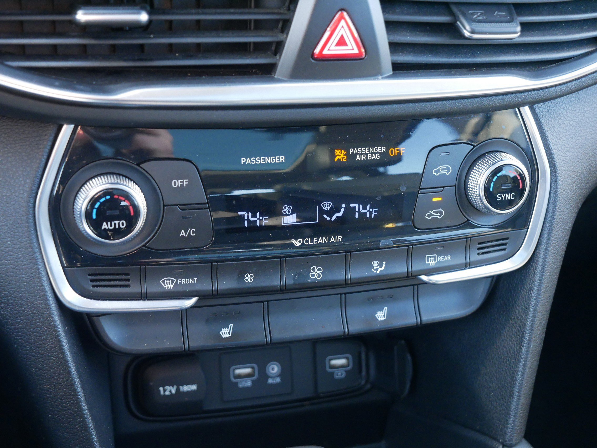 Used 2019 Hyundai Santa Fe Limited image 23