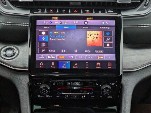 Used 2022 Jeep Grand Cherokee Limited image 20