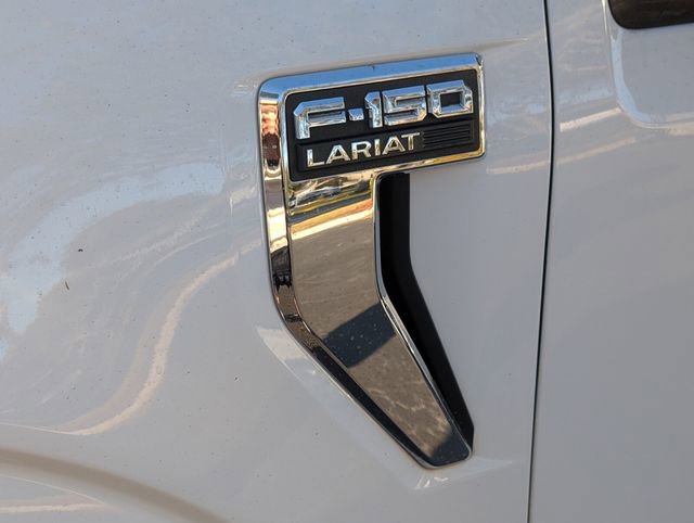 Used 2023 Ford F150 Lariat w/ Trailer Tow Package image 11