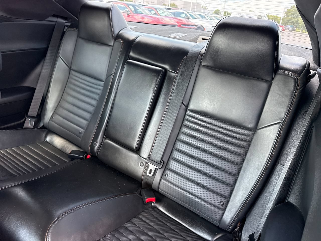 Used 2016 Dodge Challenger R/T Scat Pack RWD image 12
