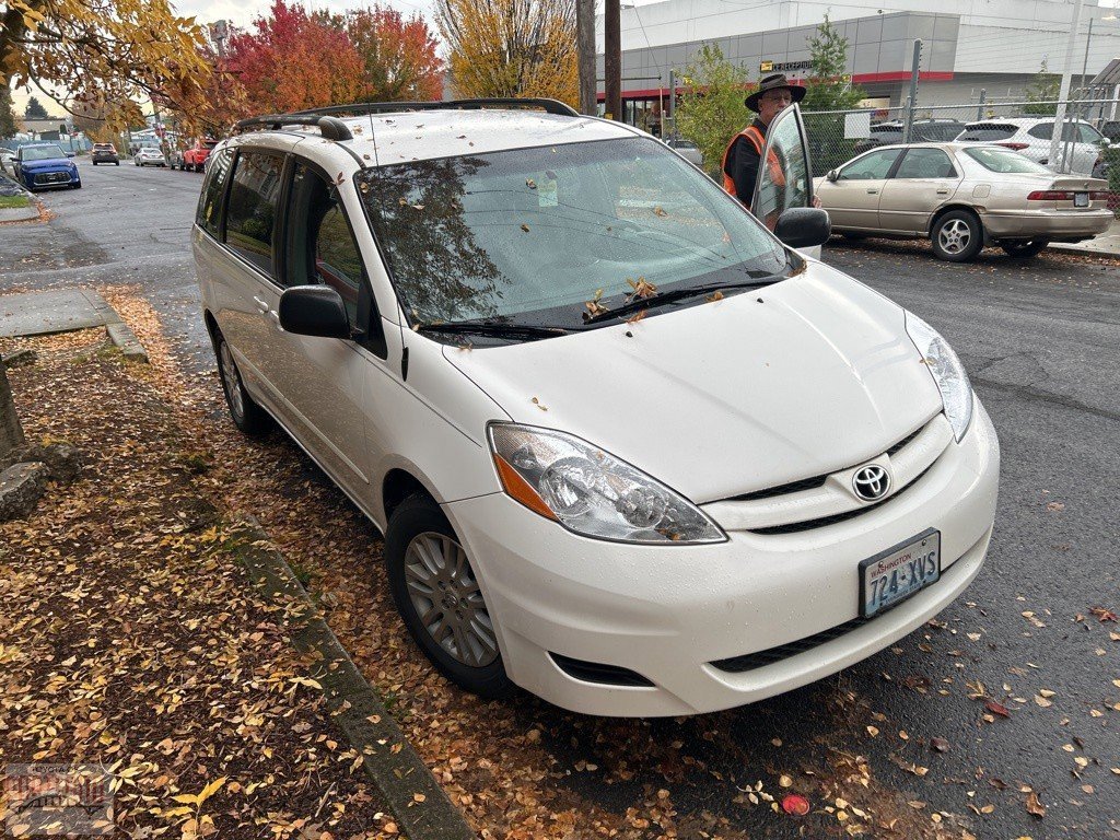 Used 2008 Toyota Sienna LE