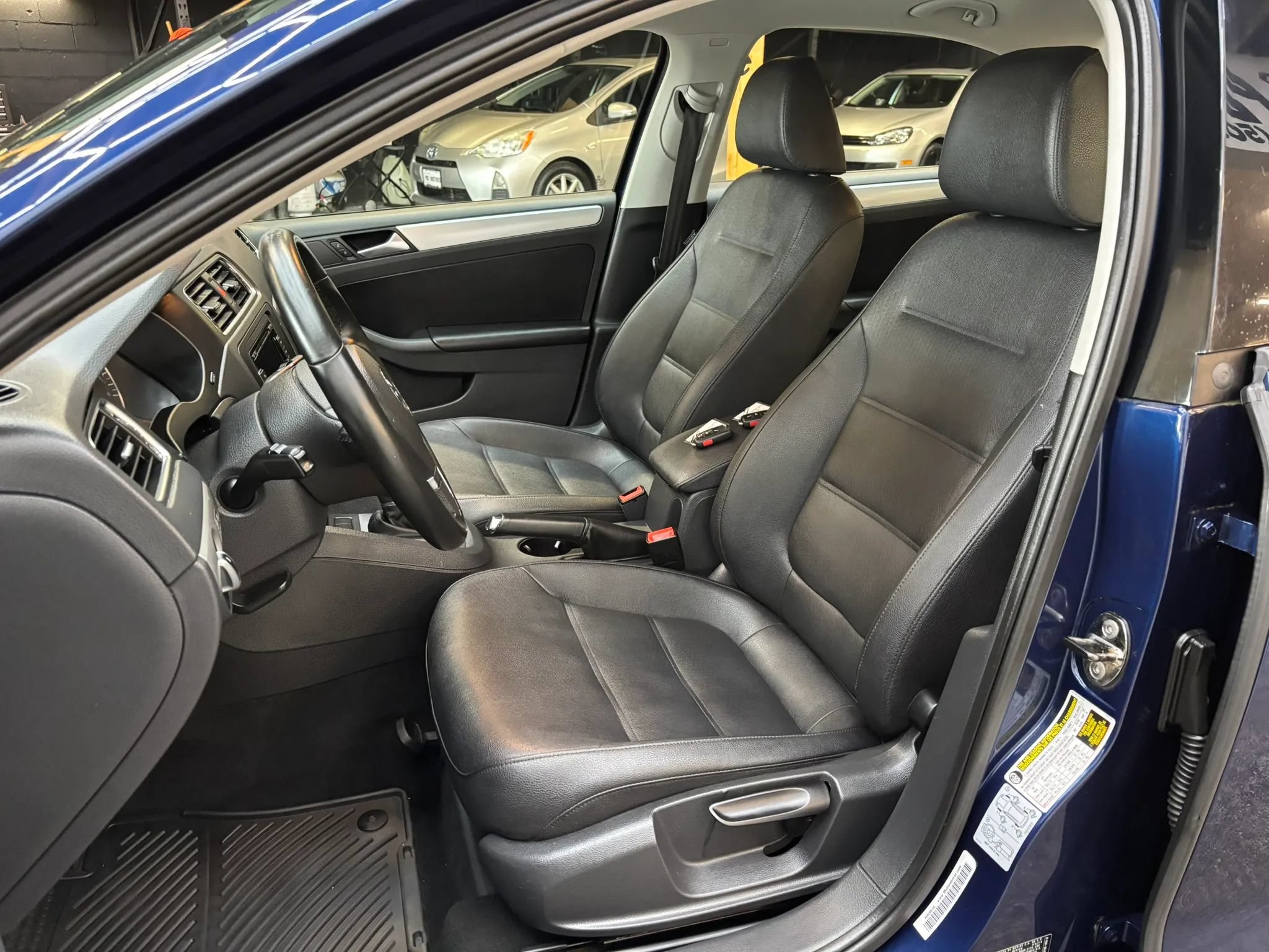 Used 2012 Volkswagen Jetta TDI FWD image 13