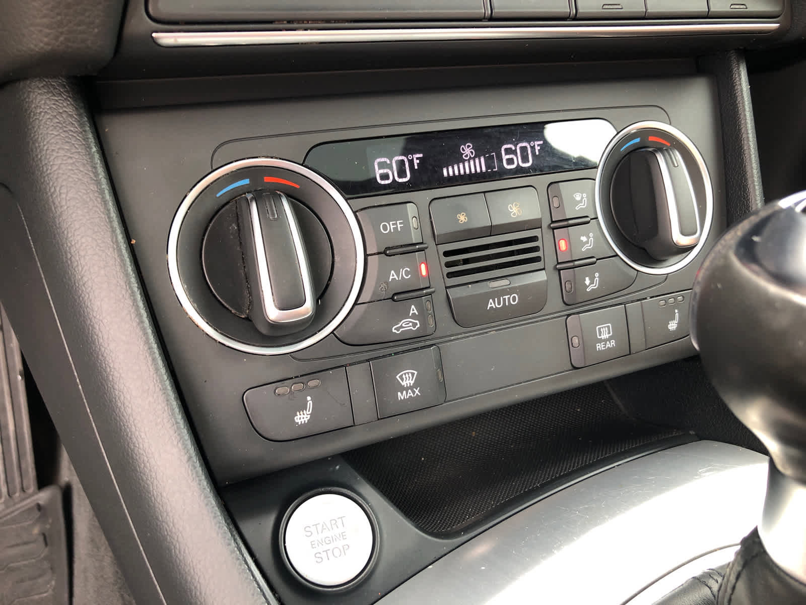 Used 2018 Audi Q3 2.0T Premium AWD/4WD image 14