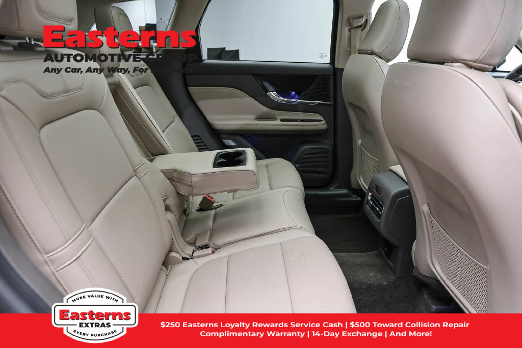 Used 2022 Lincoln Corsair FWD w/ Premium Package image 27