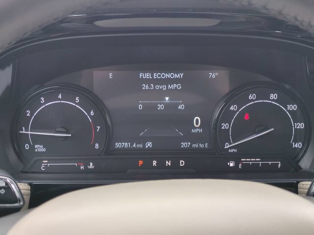 Used 2021 Lincoln Corsair FWD w/ Premium Package image 18