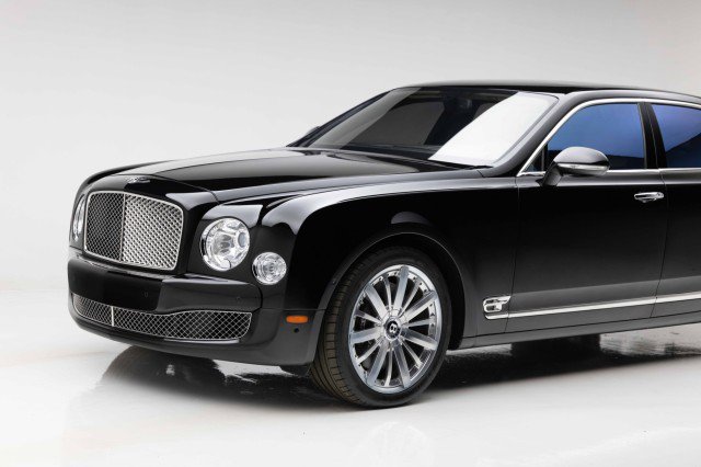 Used 2014 Bentley Mulsanne image 33