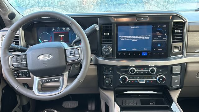 New 2026 Ford F350 Platinum w/ Platinum Plus Package AWD/4WD image 7