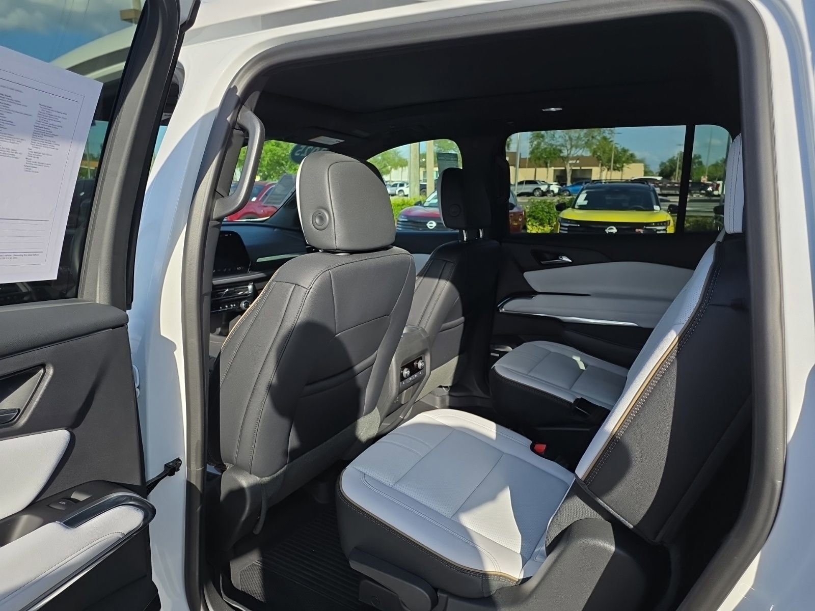 Used 2025 Chevrolet Traverse High Country w/ LPO, Floor Liner Package image 20