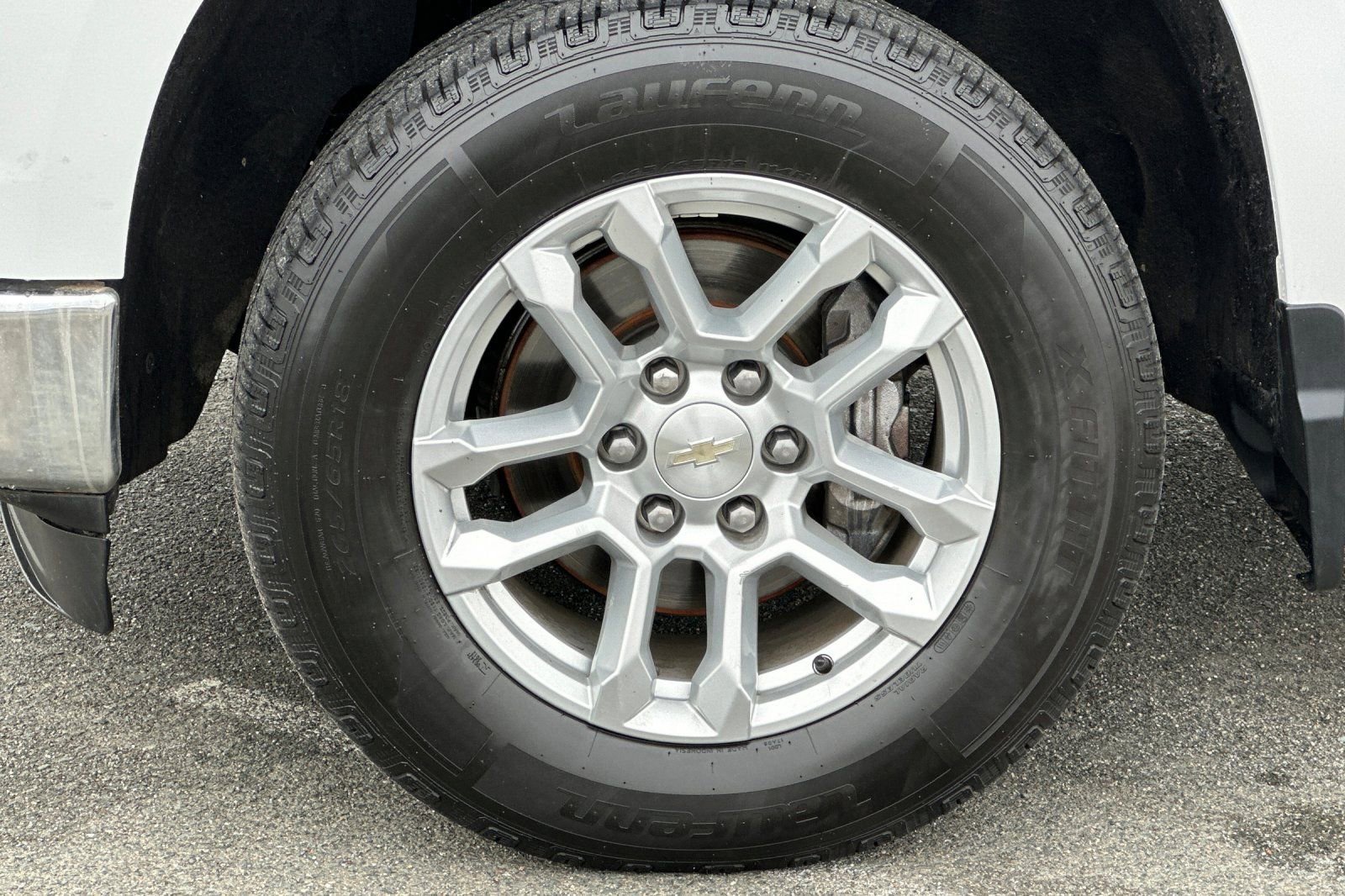 Used 2022 Chevrolet Silverado 1500 LT AWD/4WD image 26