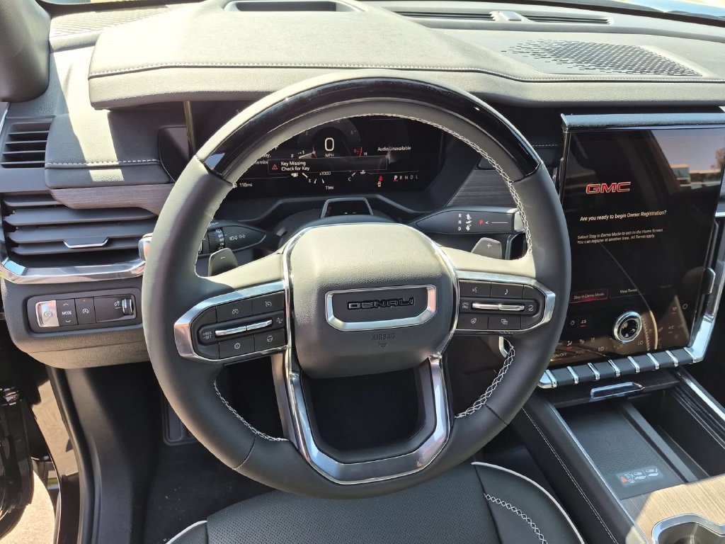 New 2026 GMC Acadia Denali w/ Super Cruise Package FWD image 10