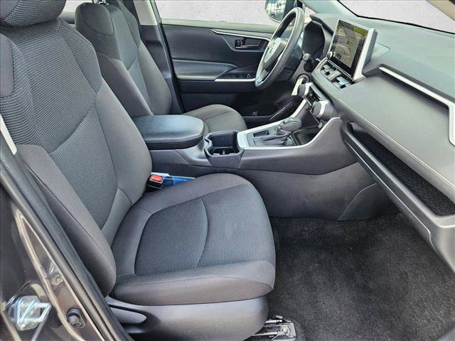 Used 2025 Toyota RAV4 LE FWD image 20