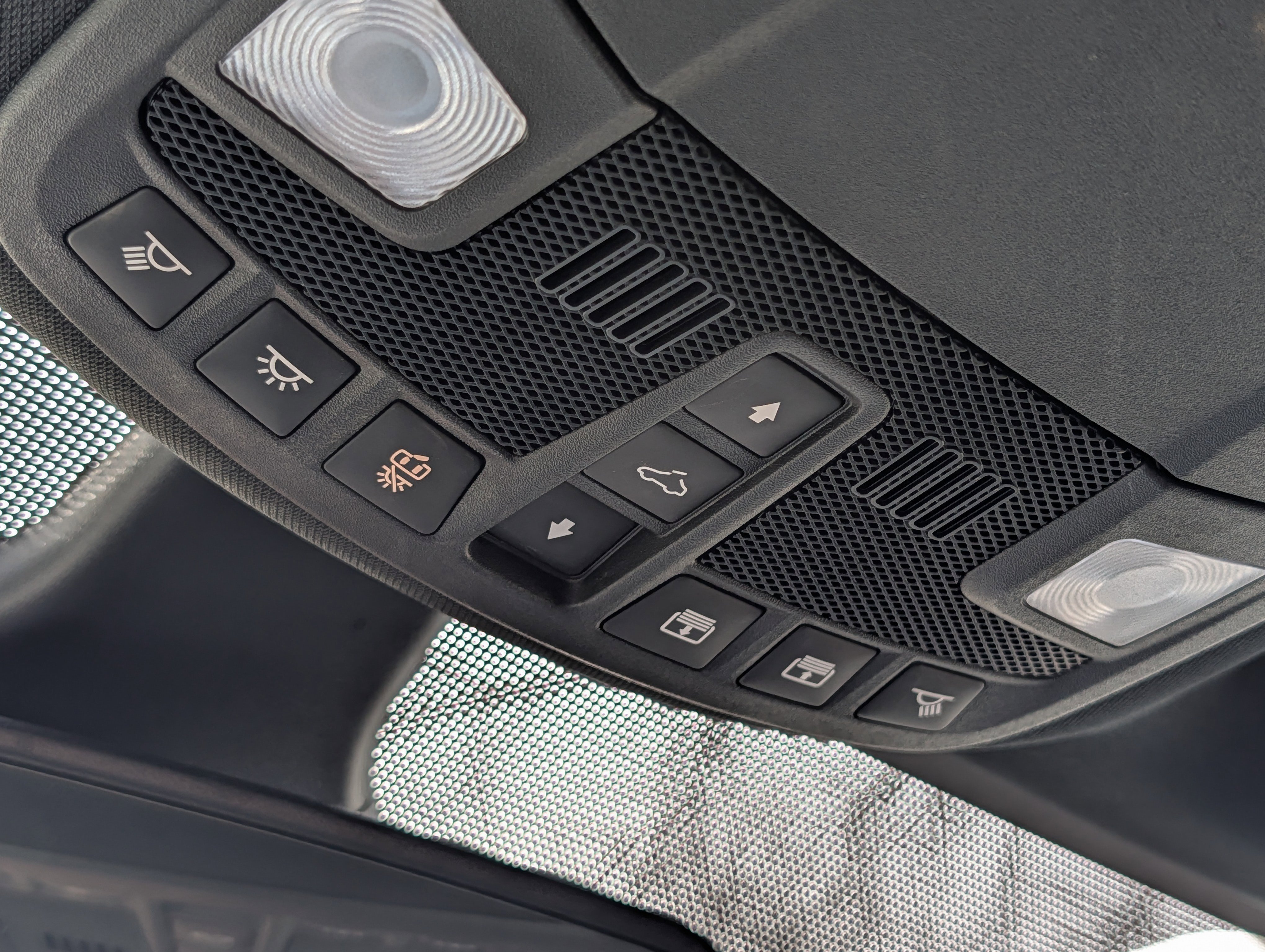 Used 2024 Ford Edge ST-Line image 25