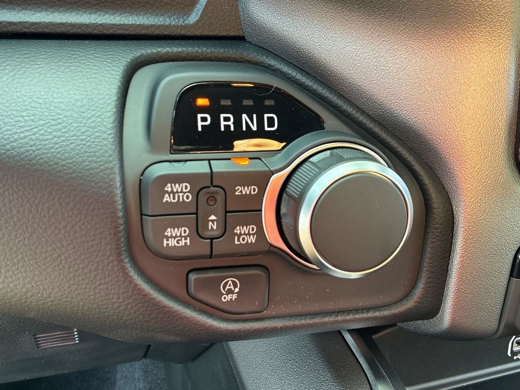 New 2027 RAM 1500 Big Horn w/ Night Edition AWD/4WD image 21