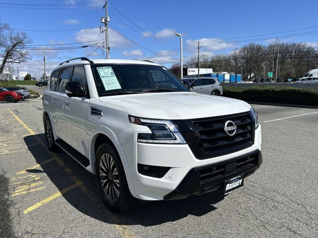 Used 2023 Nissan Armada SL w/ Midnight Edition Package image 2