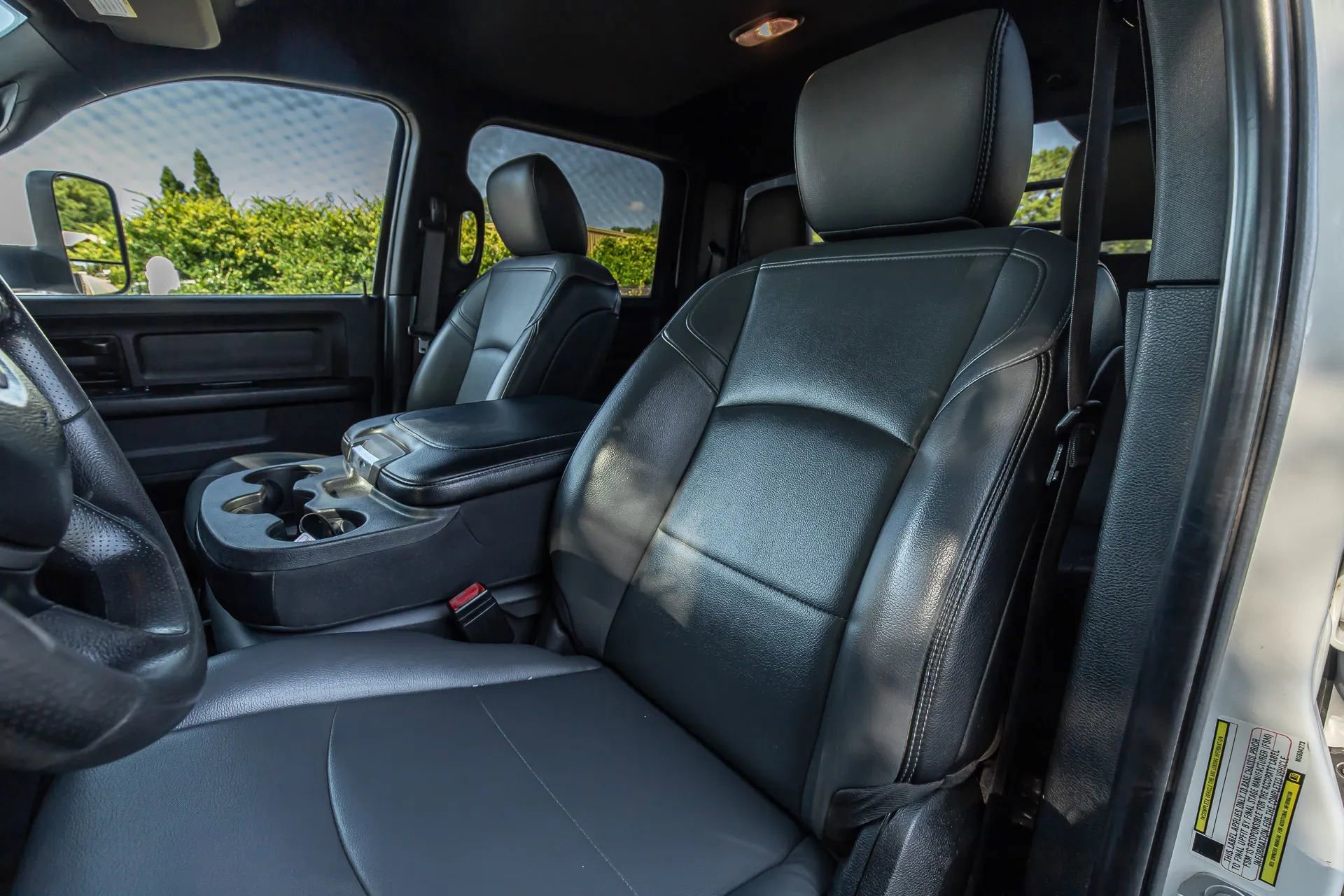Used 2021 RAM 3500 Tradesman w/ Max Tow Package image 16