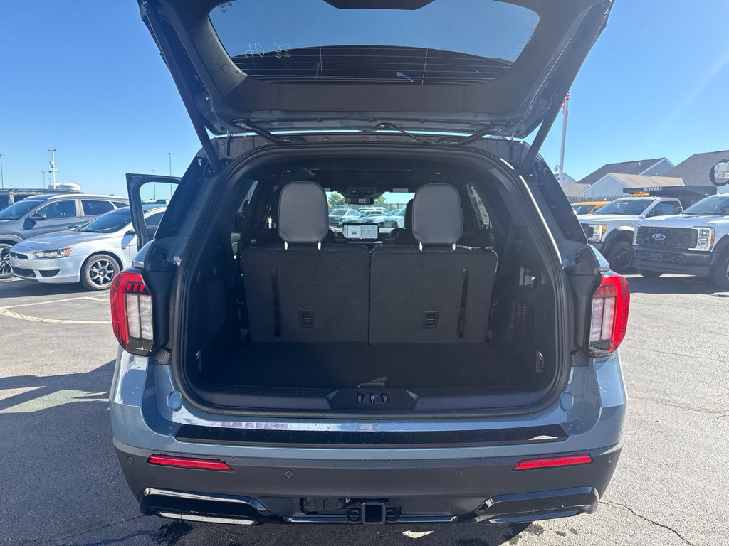 New 2027 Ford Explorer ST-Line w/ Premium Package AWD/4WD image 36