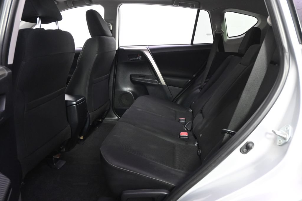 Used 2014 Toyota RAV4 XLE AWD/4WD image 21