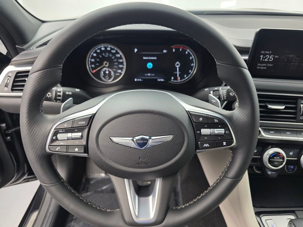 Used 2023 Genesis G70 2.0T RWD image 18