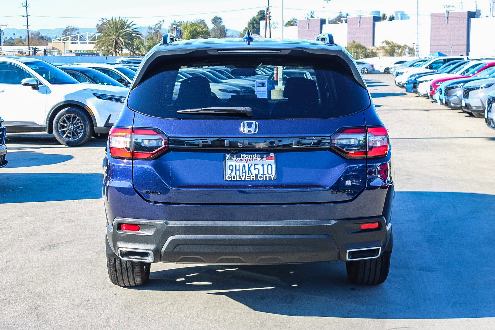 Used 2023 Honda Pilot Sport image 8