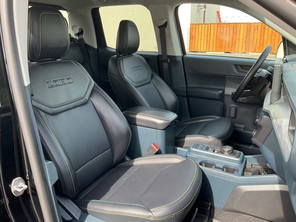 Used 2025 Ford Maverick Lobo image 33