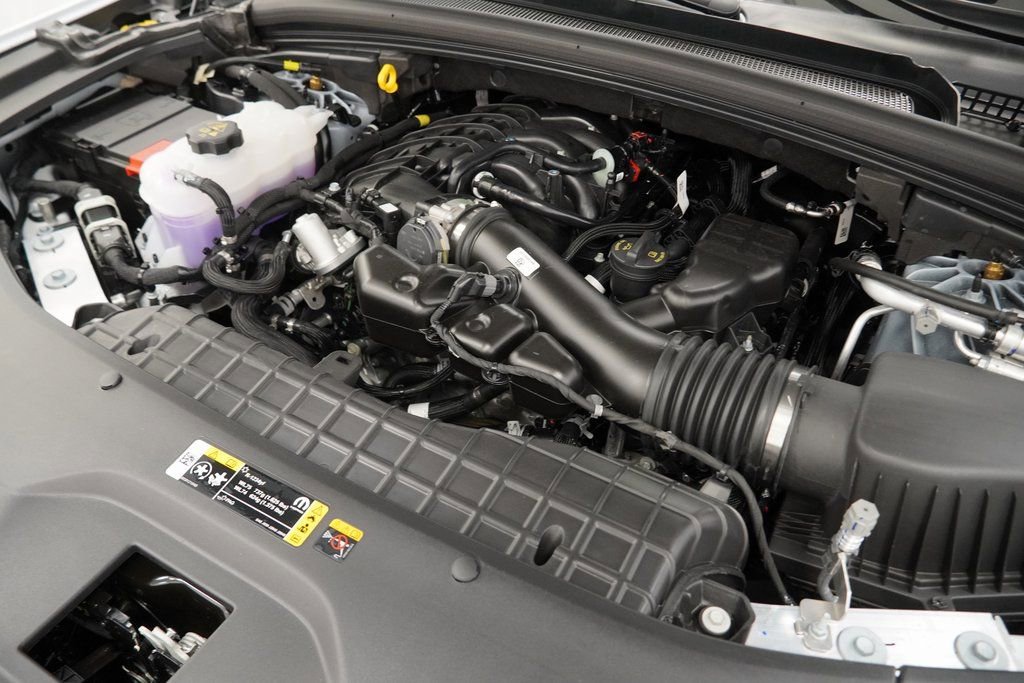 New 2025 Jeep Grand Cherokee L Overland image 39