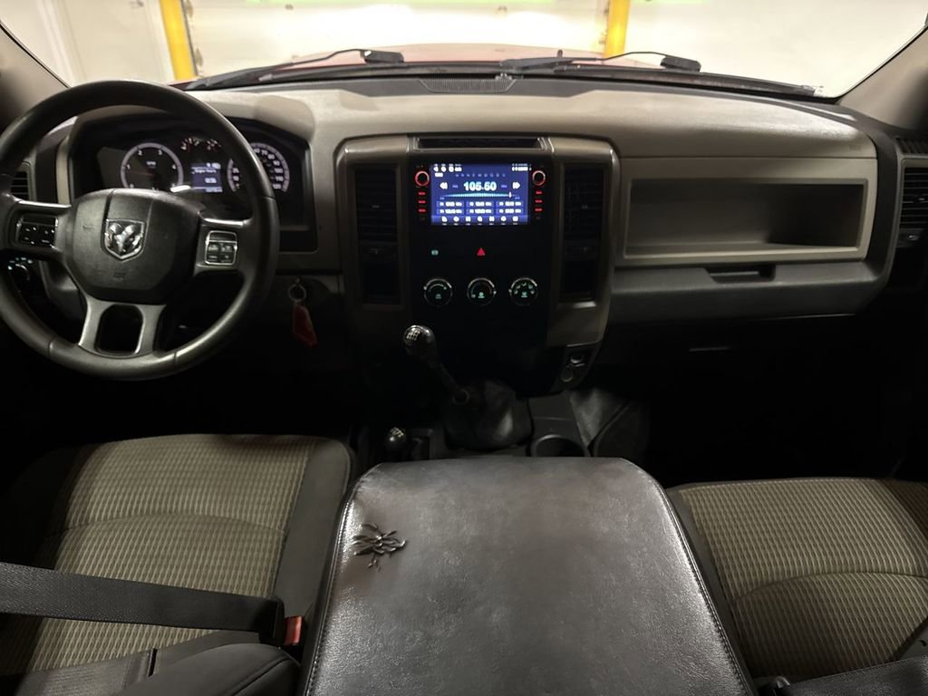 Used 2012 RAM 3500 ST w/ Chrome Appearance Group AWD/4WD image 10