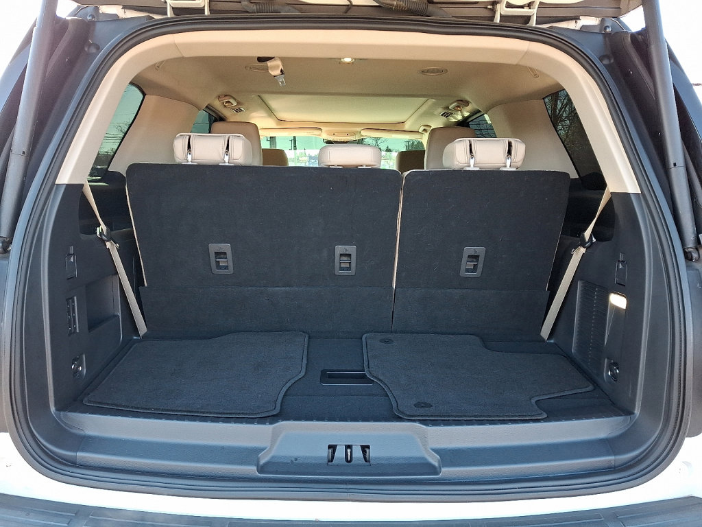 Used 2022 Ford Expedition XLT image 18