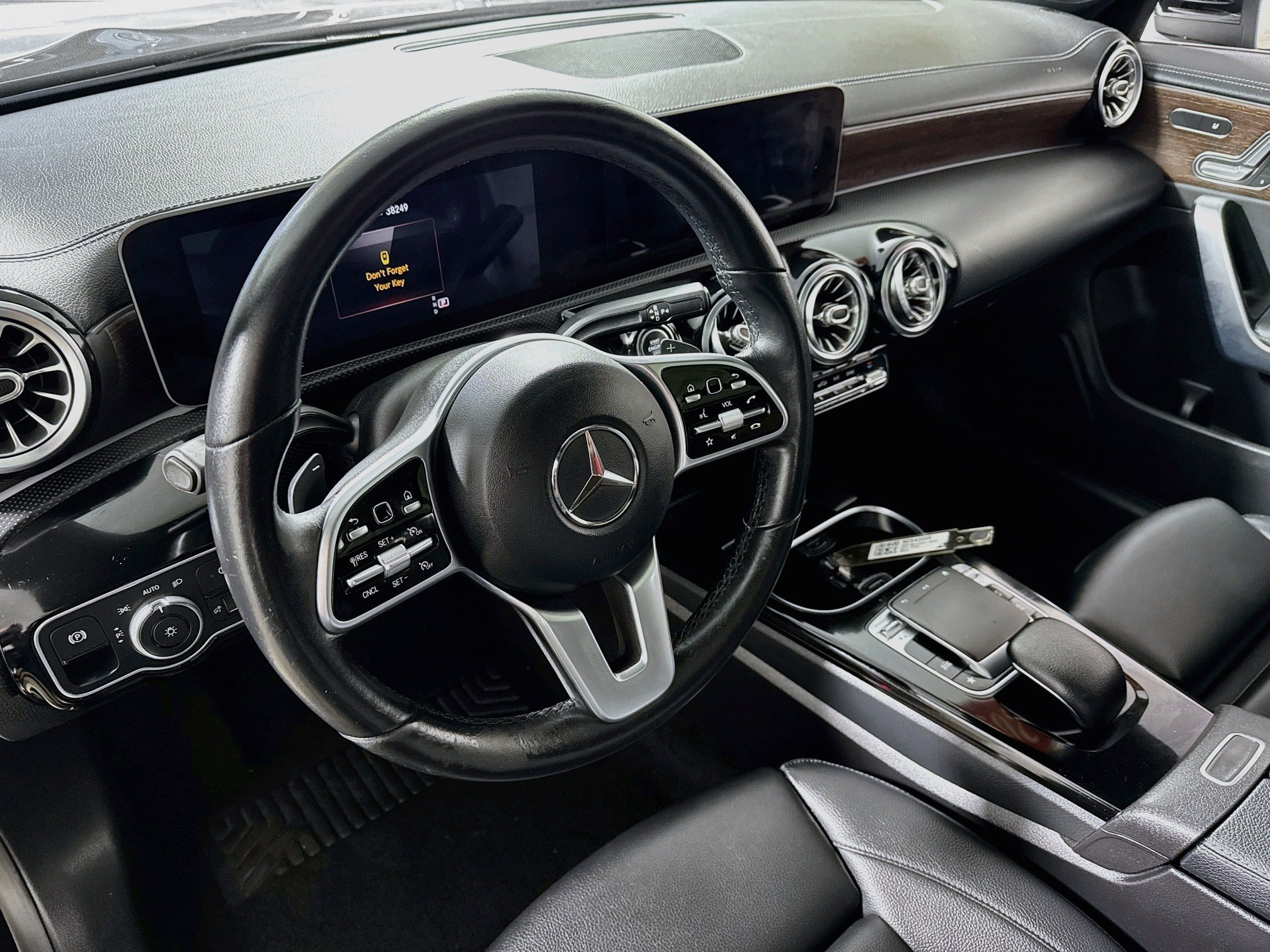 Used 2020 Mercedes-Benz CLA 250 4MATIC image 12