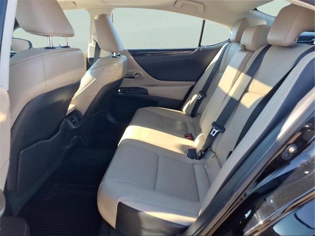 Used 2021 Lexus ES 250 w/ Premium Package image 30