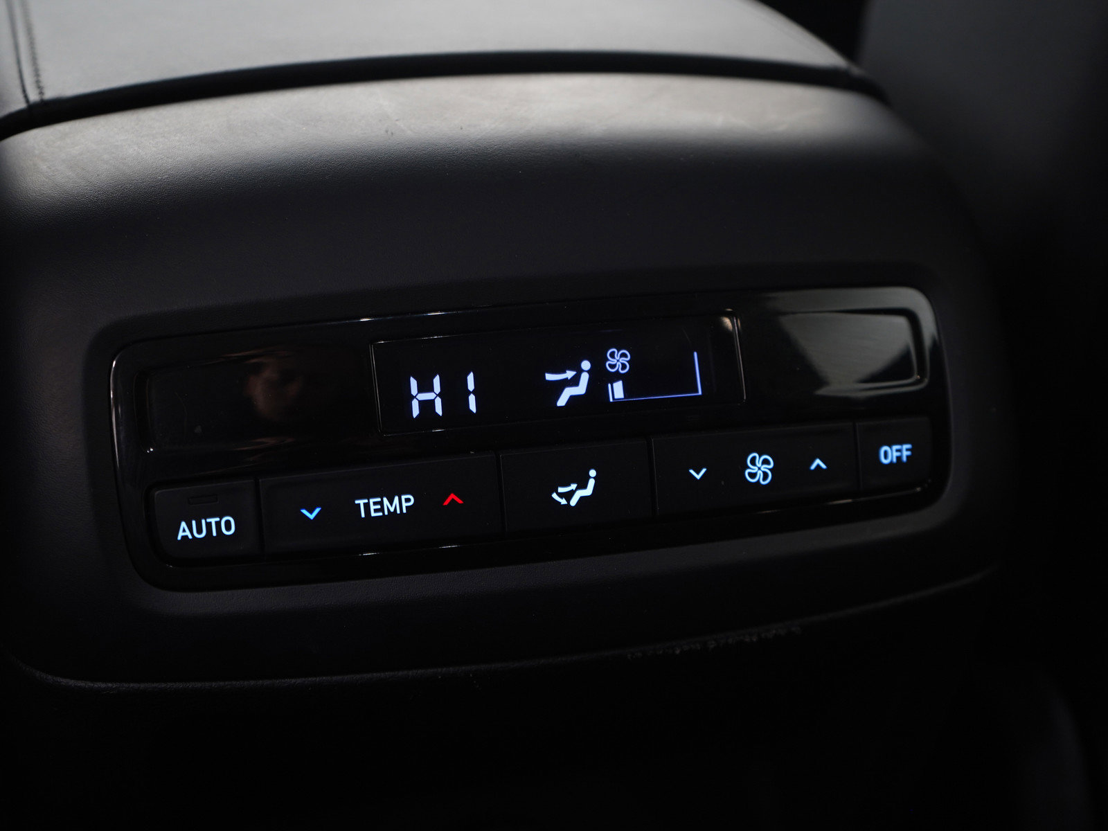 Used 2025 Hyundai Palisade SEL AWD/4WD image 21