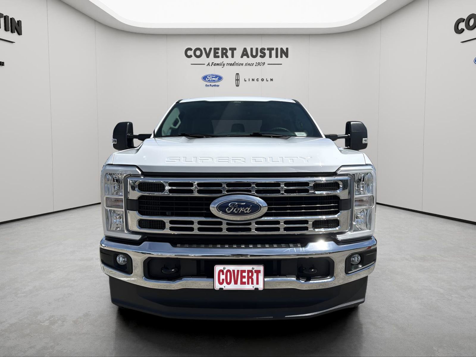 Used 2025 Ford F350 XLT image 8