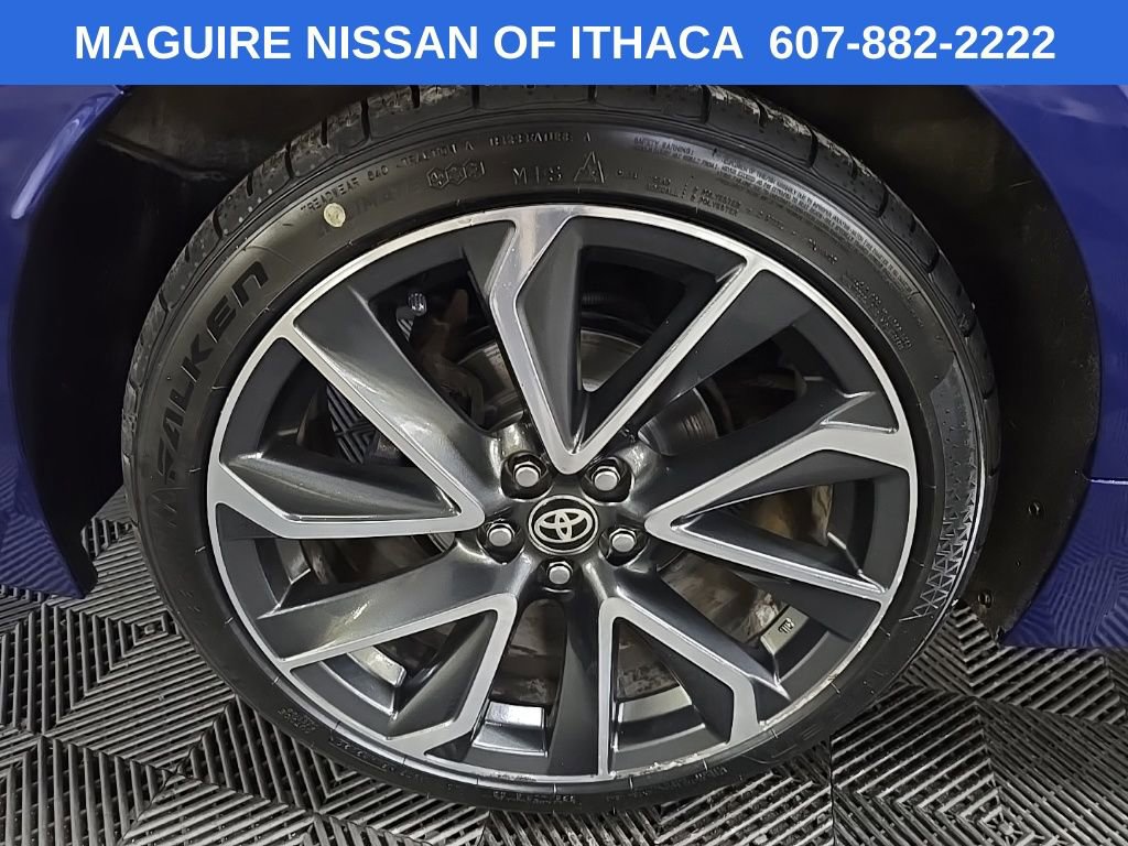 Used 2021 Toyota Corolla SE w/ SE Premium Package image 14