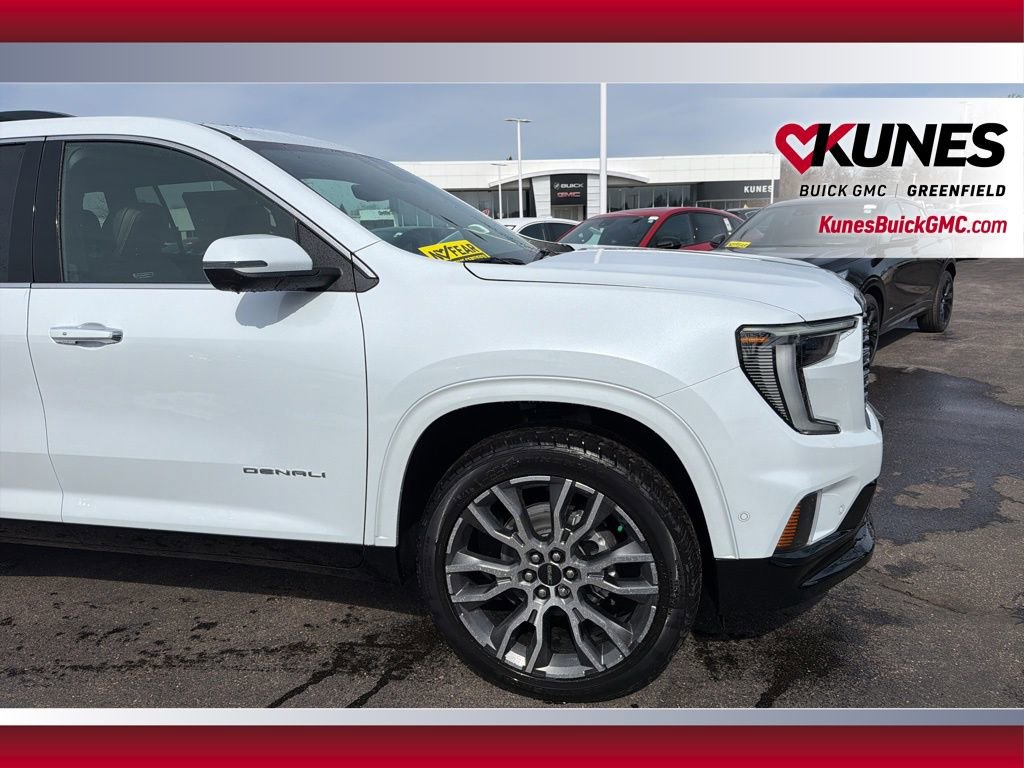 New 2026 GMC Acadia Denali Ultimate w/ LPO, Floor Liner Package image 13