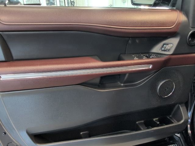 Certified 2024 Ford Expedition Limited AWD/4WD image 11