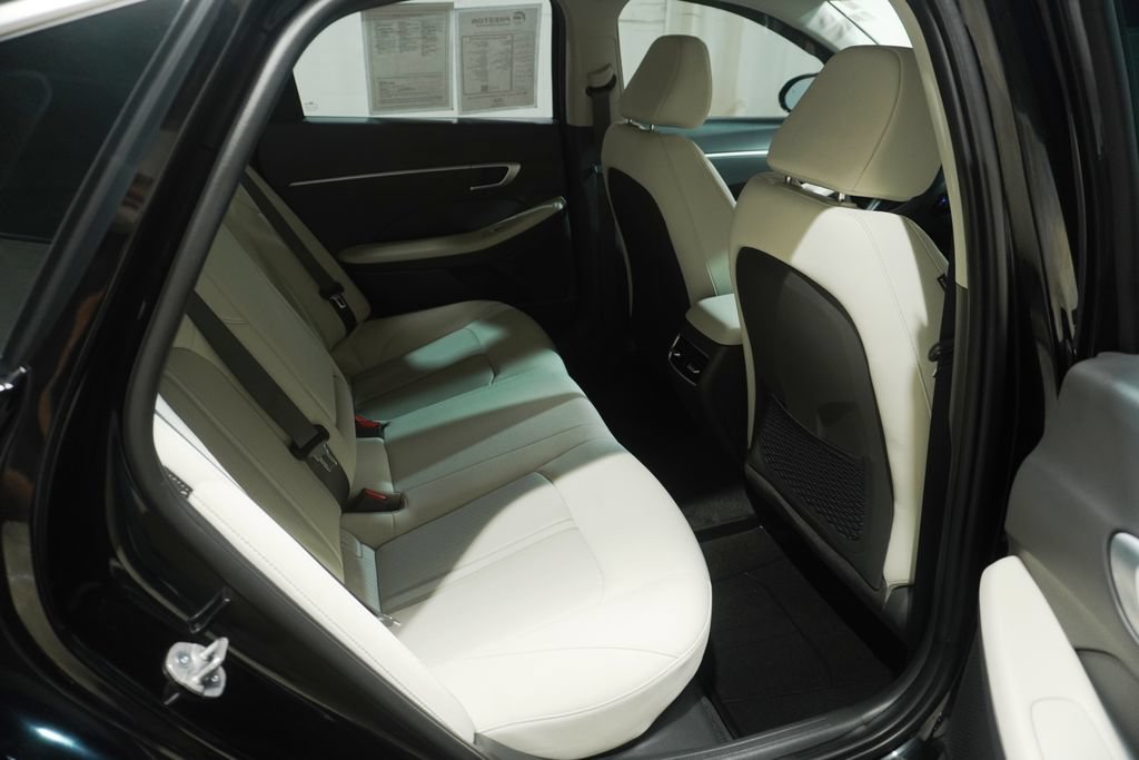 Certified 2024 Hyundai Sonata SEL FWD image 13