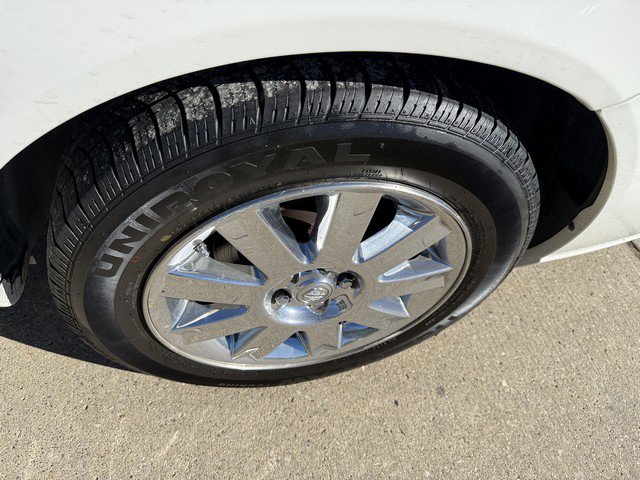 Used 2006 Chrysler Sebring Limited image 36