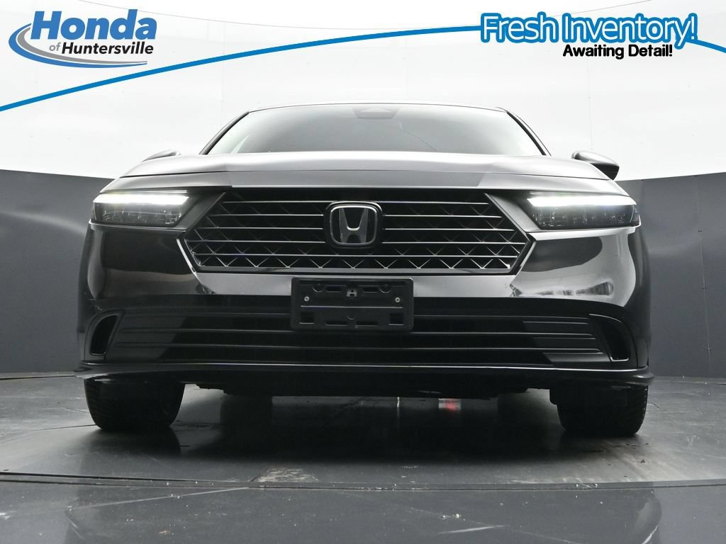 Used 2023 Honda Accord Sport image 32