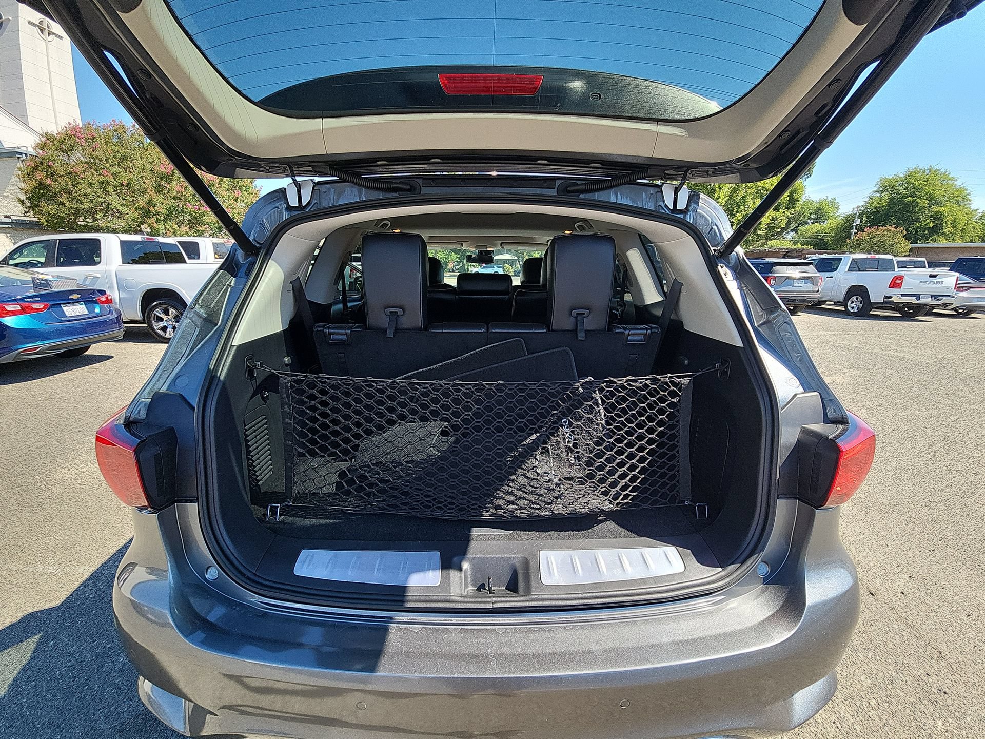 Used 2018 INFINITI QX60 Luxe w/ Premium Plus Package AWD/4WD image 21