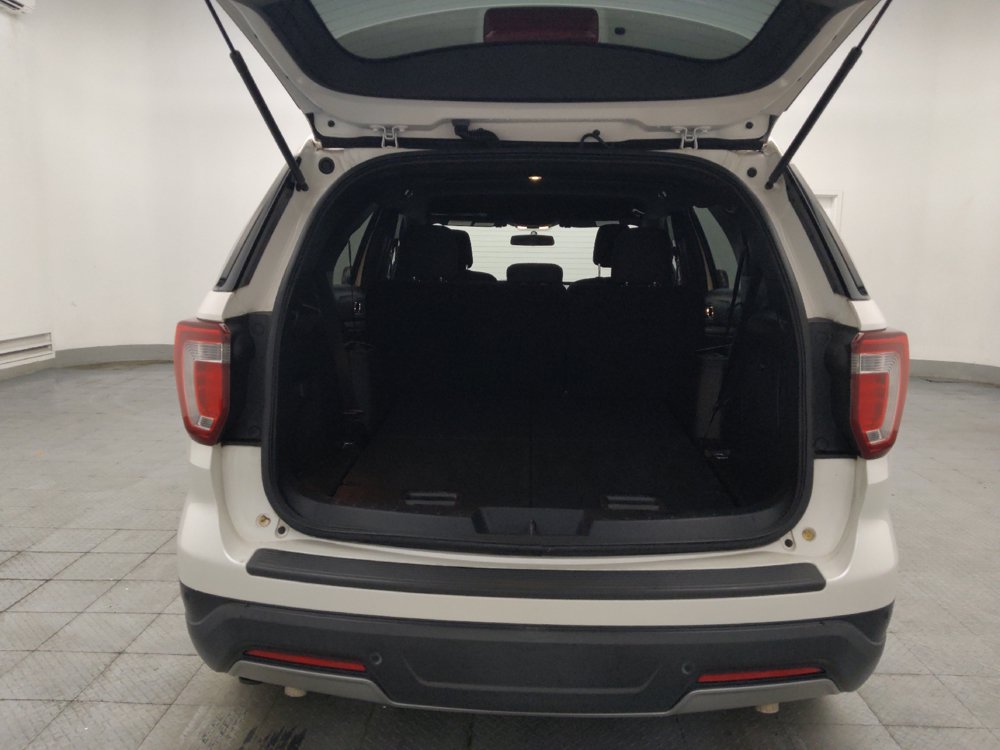 Used 2019 Ford Explorer XLT FWD image 29
